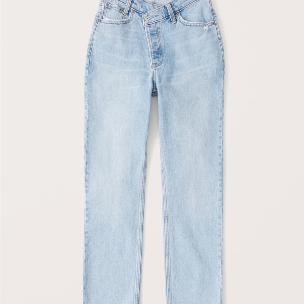 Abercrombie asymmetrical the dad jean, Curve Love Short